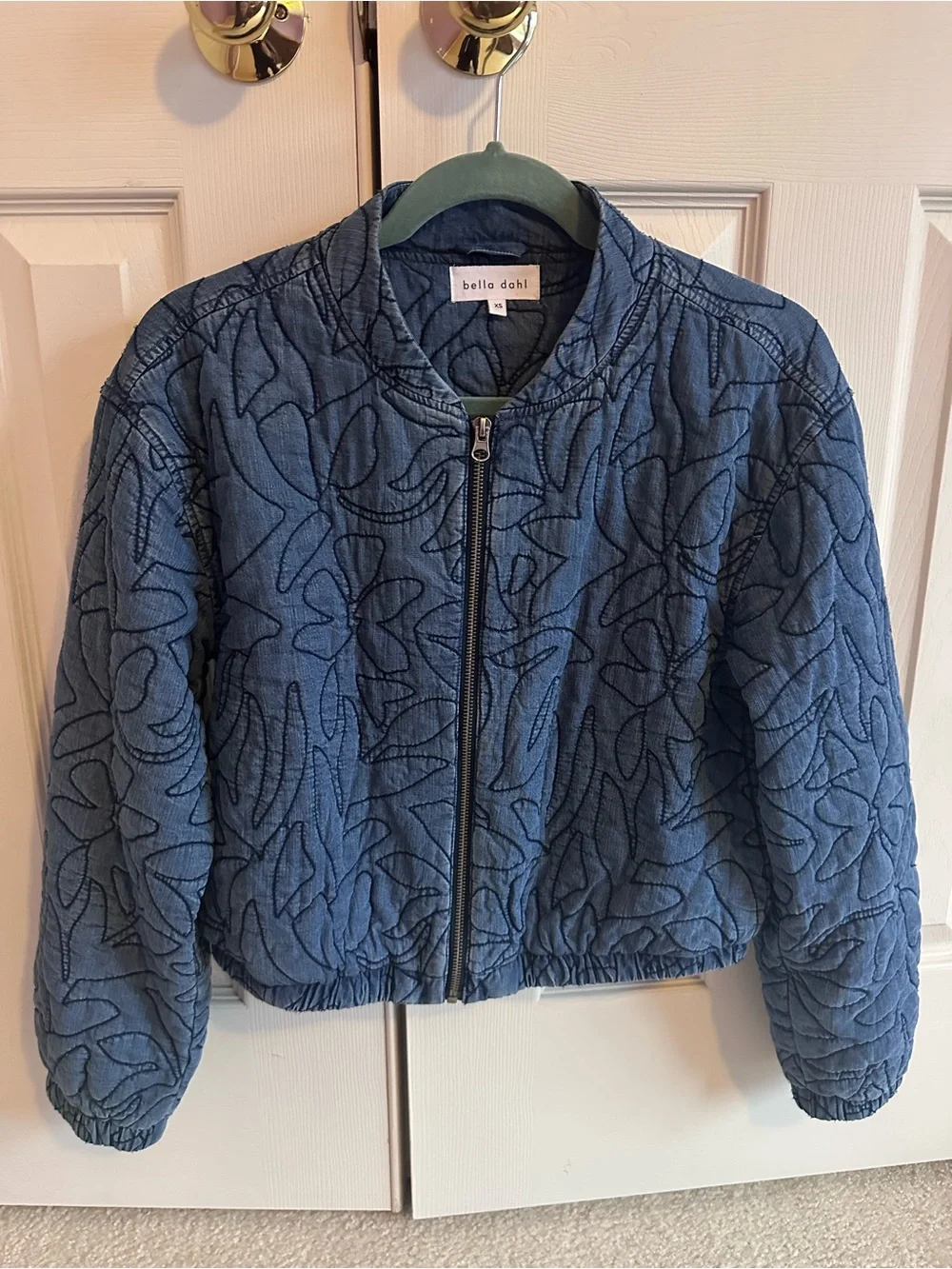 Bella Dahl Quilted Flora Bomber Jacket - Picture 4 of 8